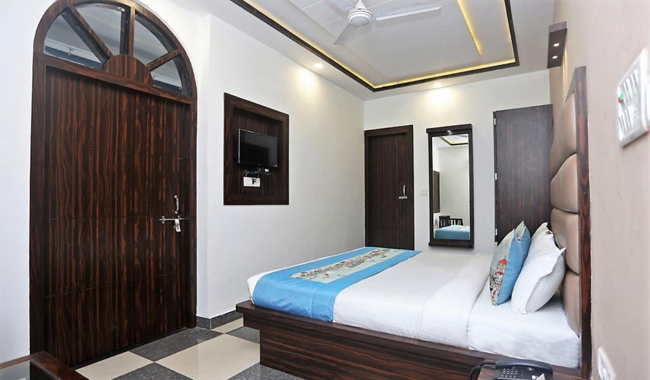 Pratap Hotel Agra (Uttar Pradesh)