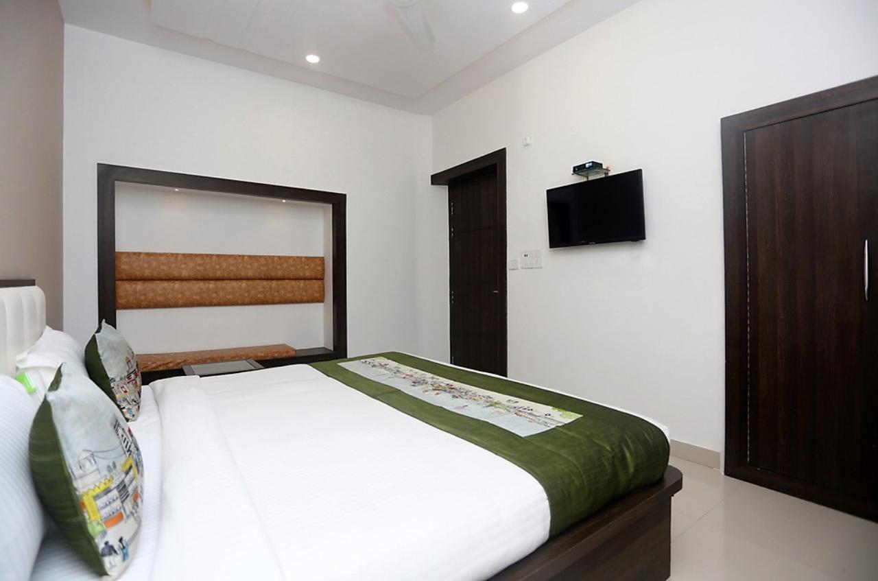 Hotel Pratap 3*